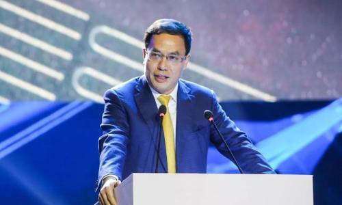 14年就以870亿荣登中国首富,资产超马云,却在20分钟内缩水936亿 14年就以870亿荣登中国首富,资产超马云,却在20分钟内缩水936亿