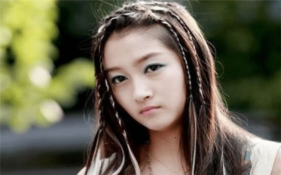 曾是打群架的叛逆少女,如今不仅是影后还是视后,娱乐圈真神奇! fg电子游戏官方网站