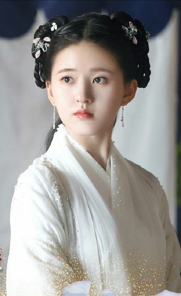 网剧女神赵露思厉害了,可爱圆脸卖萌都快赶上赵丽颖的“杉杉”了 新利18城娱乐