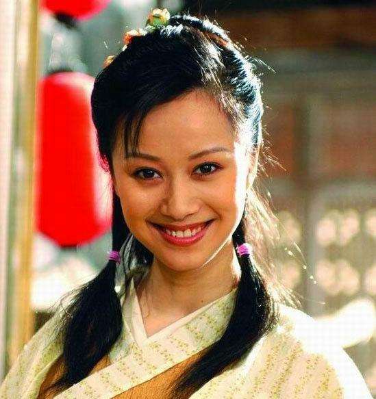 她因《武林外传》火遍全国,外形美艳却被传变性,如今沦为18线 百万发登入