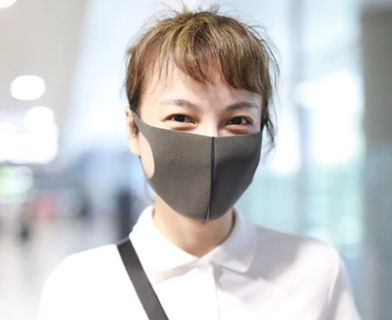 离开“化妆”明星会是怎样?戚薇像“大妈”,看到图4认不出! 赌博技巧网址