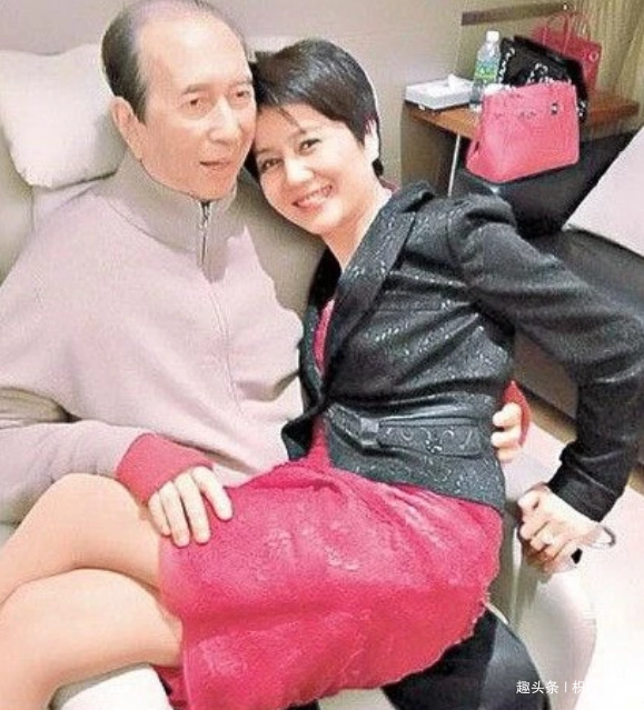 59岁梁安琪,身价百亿,精力正盛可惜老公却动不了 真钱捕鱼达人