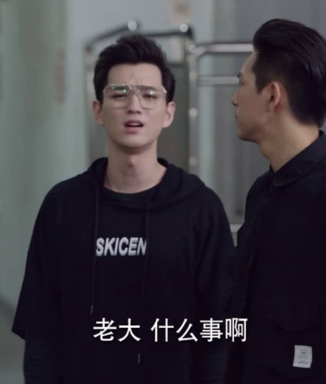 有种“整容”叫卸掉眼线的沈哲,比韩商言还帅气,前后判若两人 玛雅论坛注册