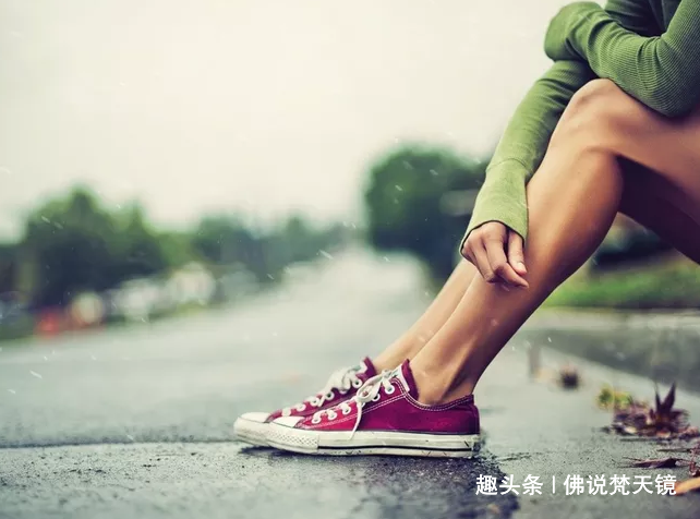 丈夫闹离婚,女子寺庙求菩萨。大师对女施主说…… 星际娱乐场在线网站