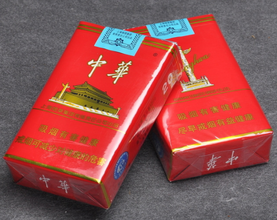 4款“巨伤肺”的香烟,中华光荣上榜,还有款是“农民工”的口粮