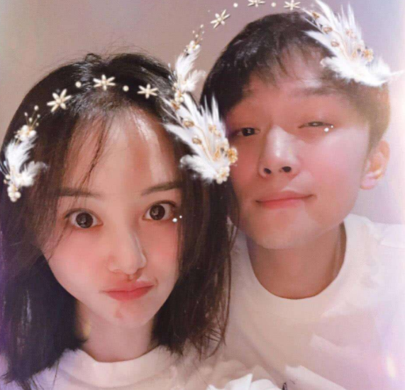 爽妈灵魂质问何时结婚?张恒9字回答惹不满,网友:渣男式逃避 爽妈灵魂质问何时结婚?张恒9字回答惹不满,网友:渣男式逃避