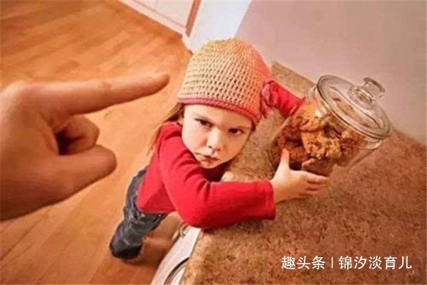 孩子“偷东西”以后,爸爸妈妈怎么处理?