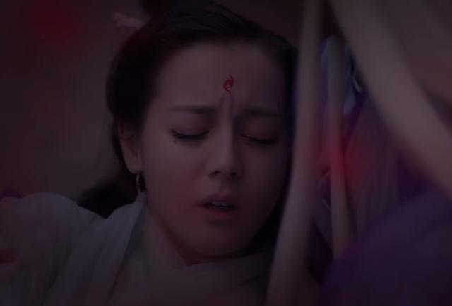 三生三世：白浅七万岁，凤九三万岁，取个心头血，高下立见