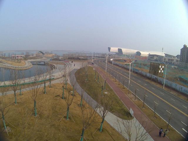 399元买了个5G传输无人机，能远程传输，配合智能手机效果更好