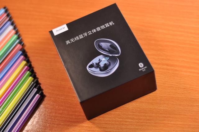 129元买个真无线蓝牙耳机，智能降噪佩戴还舒服