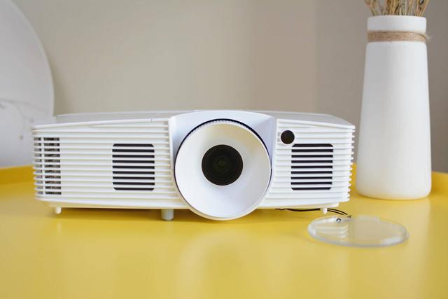 3500元打造家庭影院，1080P+3400流明+智能3D，宏碁投影仪评测