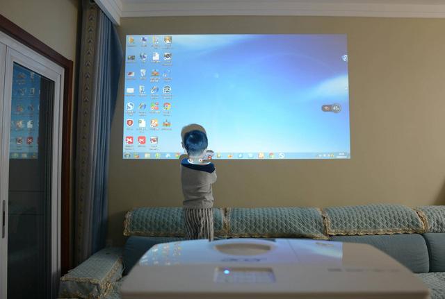 3500元打造家庭影院，1080P+3400流明+智能3D，宏碁投影仪评测