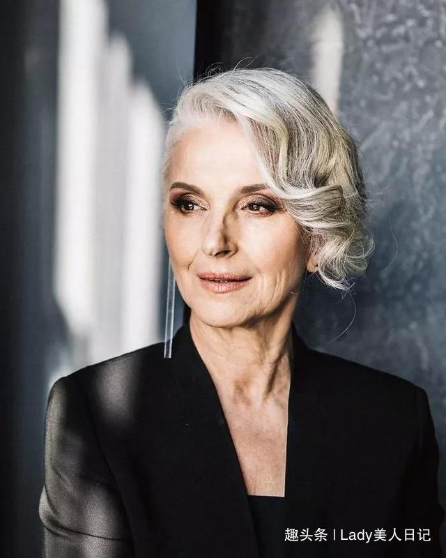 被这帮“银发模特”圈粉，平均年龄60的他们，活出自己想要的模样