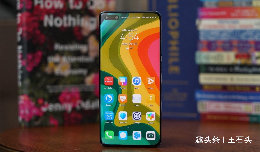 “虚假”宣传?华为P40 Pro渲染图和真机图对比,存在巨大差异!