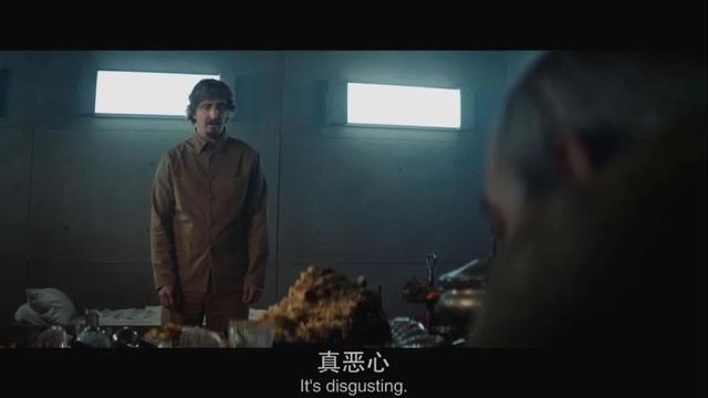 上层吃肉,底层吃人,为活命人类变畜牲