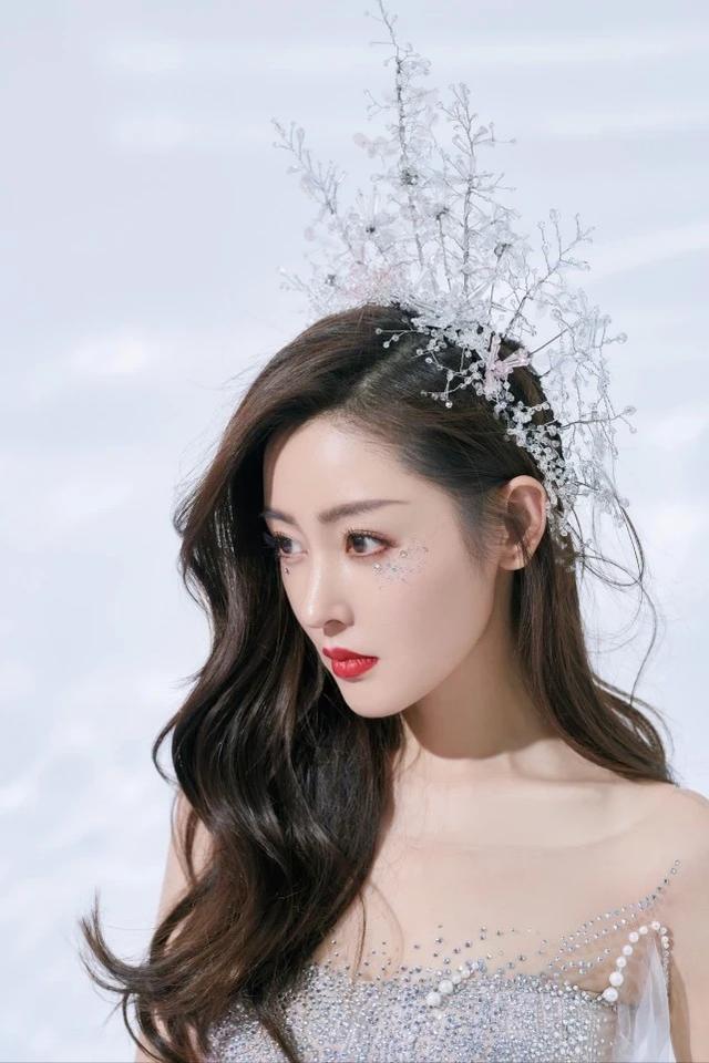 张天爱在《太子妃》中的古装那么惊艳，在《清平乐》中表现一般