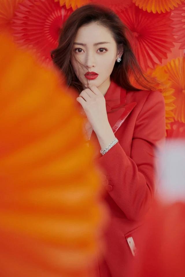 张天爱在《太子妃》中的古装那么惊艳，在《清平乐》中表现一般