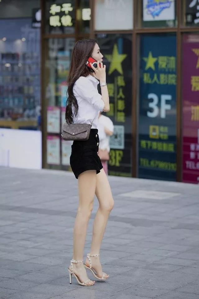 高跟鞋显高又魅力，让女性穿上更有气质