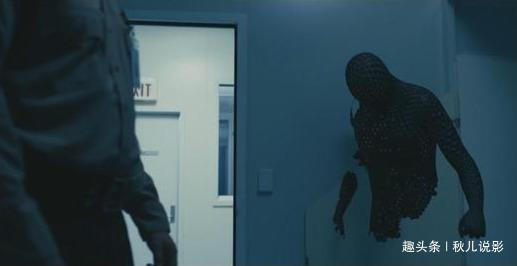 很多人曾梦想着拥有隐形的能力，《隐形人》告诉你，隐形多可怕