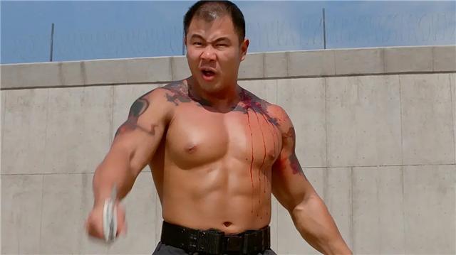 《力王》不为人知的幕后故事：林雪装扮“怪物”，票房只有214万