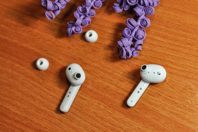 比苹果延时更低，价格比肩小米，听音乐，OPPO是专业的