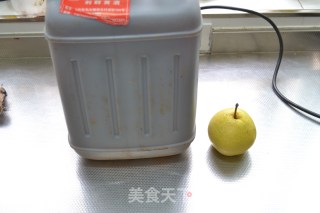 私家养生【黄酒炖梨】的做法步骤：1