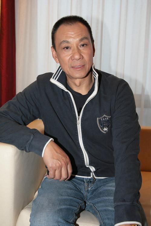 老戏骨王学圻：62岁获影帝，65岁与妻子离婚，曾与范冰冰曝出绯闻