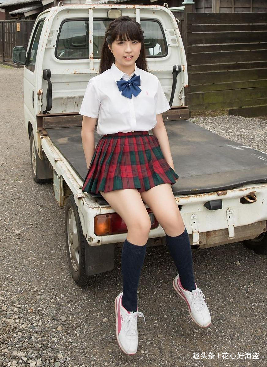 日本女孩写真集套图大全漂亮时尚女孩——池田212