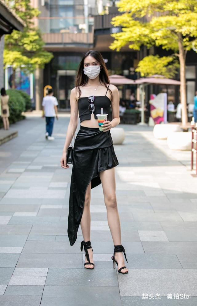 一分钟教你打造时尚的夏日风情，这几双好看的高跟鞋，我太爱了