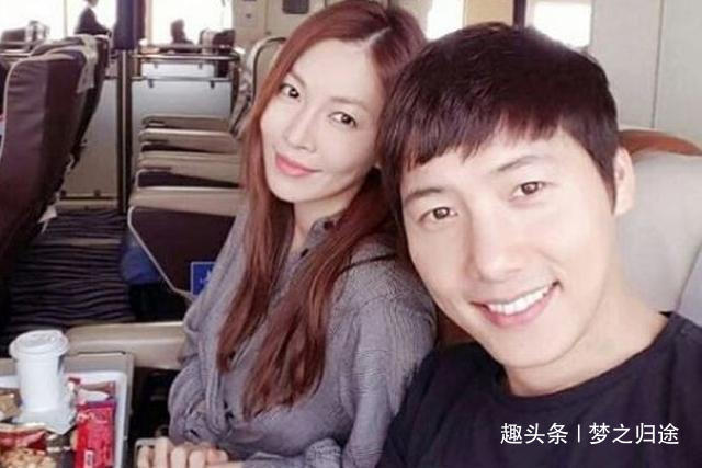 每天约会15个小时，8个月穿同样的衣服决定结婚的韩国明星夫妻？