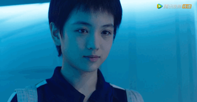 谁说《穿越火线》只能直男看？阿哥阿嫂承包酸奶简直不要太好嗑