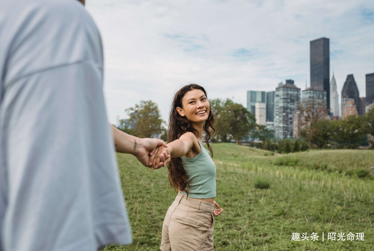 比劫争夫的八字，再生育一个孩子，可以挽回婚姻吗