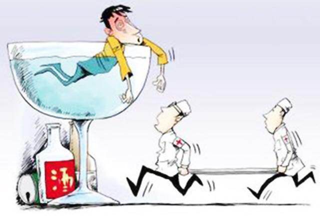 每天喝少量白酒，一年后身体会发生哪些变化？6个好处或不请自来