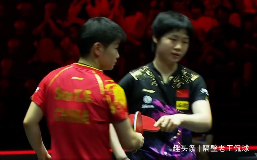 乒乓球海口亚洲杯比赛第二日孙颖莎王楚钦均取得小组赛第二轮胜利