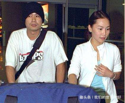演艺经历1998年9月,彭羚与林海峰结婚.