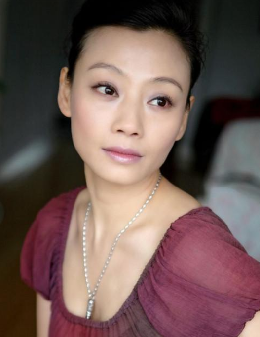 《甄嬛传》热播,没捧红李宜娟,却意外捧红了她们三个!