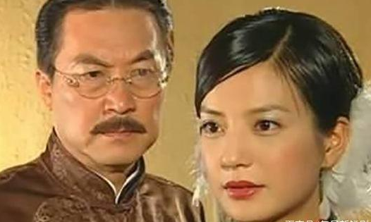 情深深雨蒙蒙;书桓一辈子都做不到的三件事,秦五爷帮依萍做了!