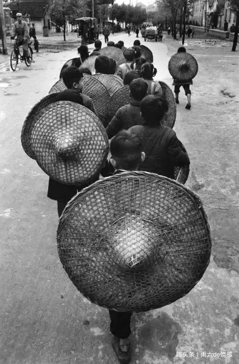 外国人拍摄的1965年中国珍贵老照片:没想到60年代的中国是这样子