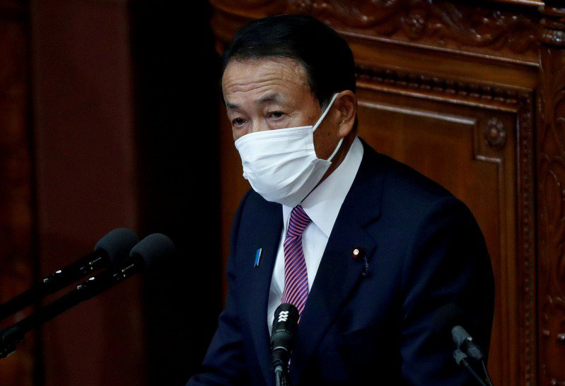 麻生太郎用无赖逻辑回应中国外交官批评 台湾网友都说他 无耻 环球网