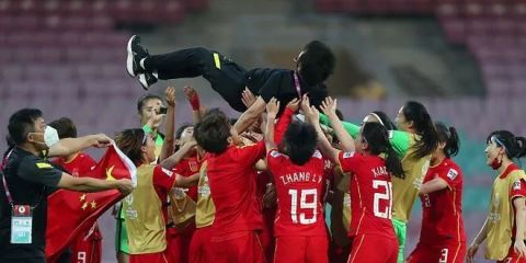 补时绝杀 中国女足重回亚洲之巅燃爆朋友圈一文回顾女足夺冠之路 北青网